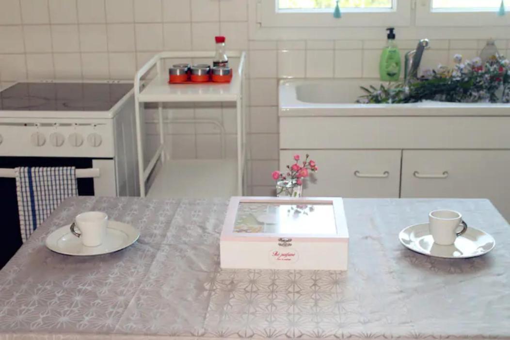 Maison Calme Et Idealement Placee Caen/St Contest Cambes-en-Plaine Eksteriør billede
